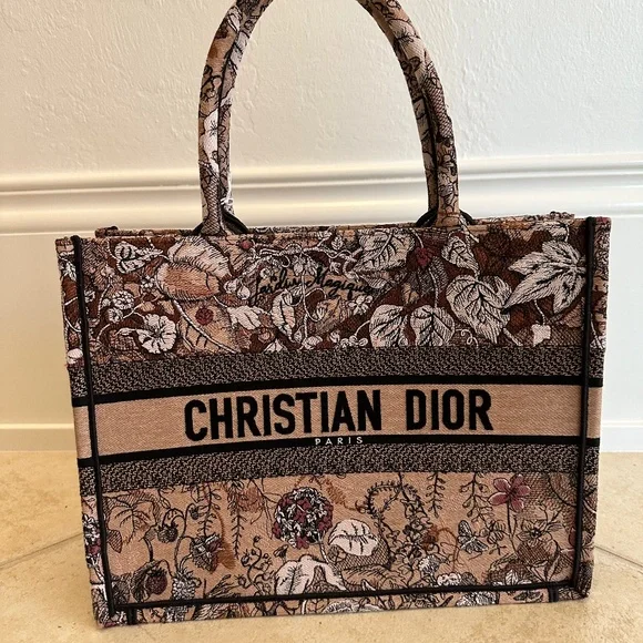 Christian Dior Book Tote Embroidered Canvas Medium Neutral, Print - Picture 1 of 4
